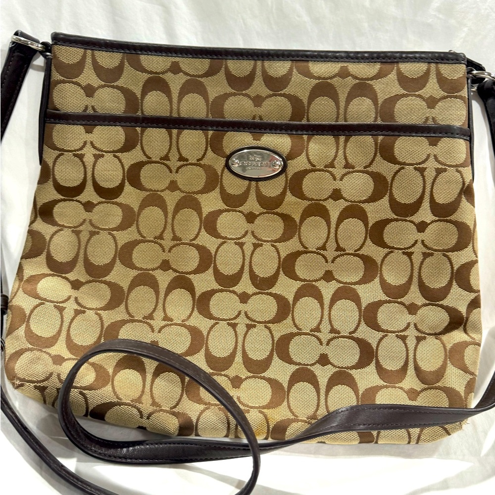 Coach purse.